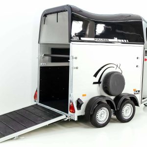 Cheval Liberte Przyczepa do koni GOLD One 1,5 | zawieszenie Pullman | z siodlarnią | czarna - obrazek 12