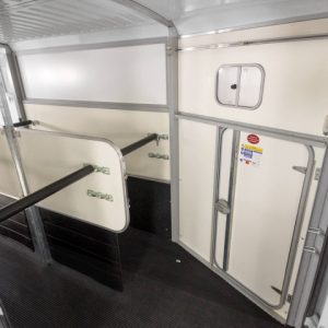 Ifor Williams Przyczepa do koni HB511 | Srebrna | Przednie wyjście - obrazek 7
