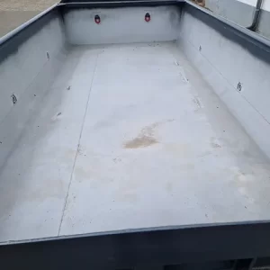 Kontener rolkowy z opuszczaną tylną klapą (9 m³) - obrazek 7