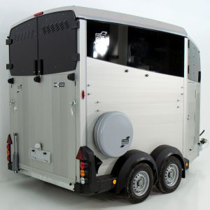 Ifor Williams Przyczepa do przewozu koni HBX 506 | Siodlarnia | Nowy model | Srebrny - obrazek 11