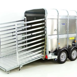 Ifor Williams Przyczepa do bydła TA5 8x6 156x241 cm Wysokość: 183 cm | 2,7t - obrazek 4