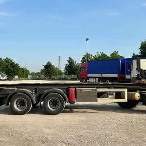 Dwuosiowy kiprowany przyczepa pneumatyczna (Zorzi) - obrazek 4