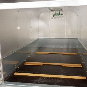Ifor Williams Przyczepa do owiec P7e 121x221 cm Wysokość: 112 cm | 750 kg - obrazek 16
