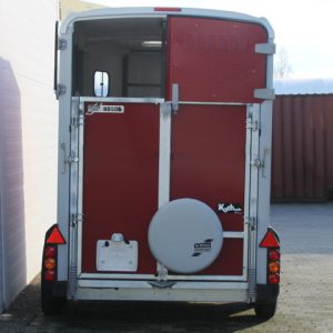Ifor Williams Przyczepa do koni HB506 | Przednie wyjście | czerwona - obrazek 6