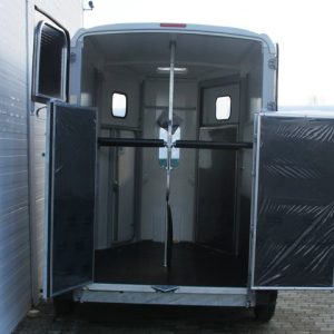 Ifor Williams Przyczepa do koni HB506 | Przednie wyjście | Klapodrzwi | czarna - obrazek 11