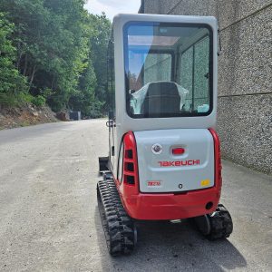 Takeuchi TB216 - obrazek 8