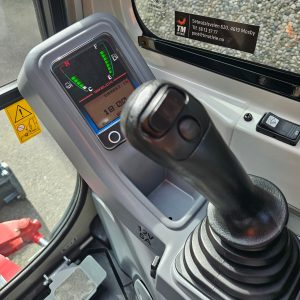 Takeuchi TB216 - obrazek 16