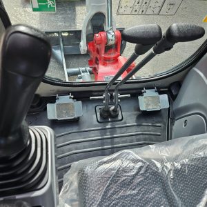 Takeuchi TB216 - obrazek 13
