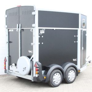 Ifor Williams Przyczepa do koni HB506 | Siodlarnia | czarna - obrazek 3