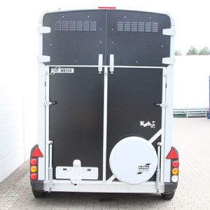 Ifor Williams Przyczepa do koni HB506 | Siodlarnia | czarna - obrazek 4