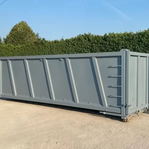 Kontener rolkowy z tylną klapą – Wszechstronny i solidny - obrazek 4