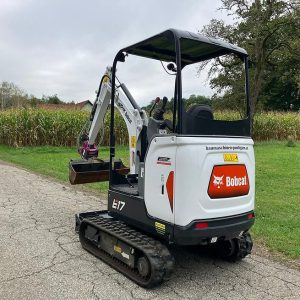 Bobcat E17 - obrazek 5