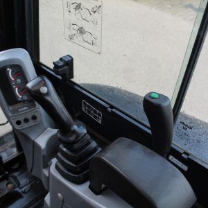 Kubota U27-4 - obrazek 6