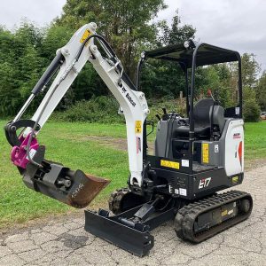 Bobcat E17 - obrazek 4
