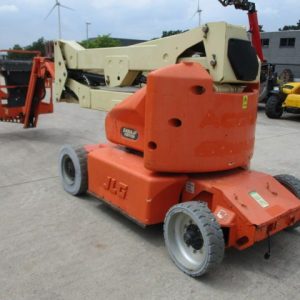 JLG E400AJPN (540) - obrazek 14
