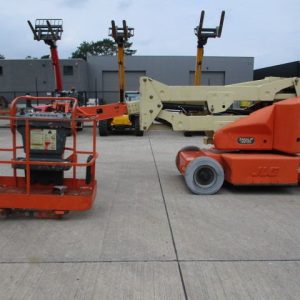 JLG E400AJPN (540) - obrazek 17