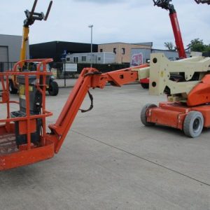 JLG E400 AJPN (057) - obrazek 11