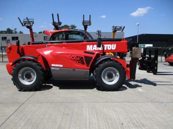 manitou-mt-1440-030-1686314404.jpg